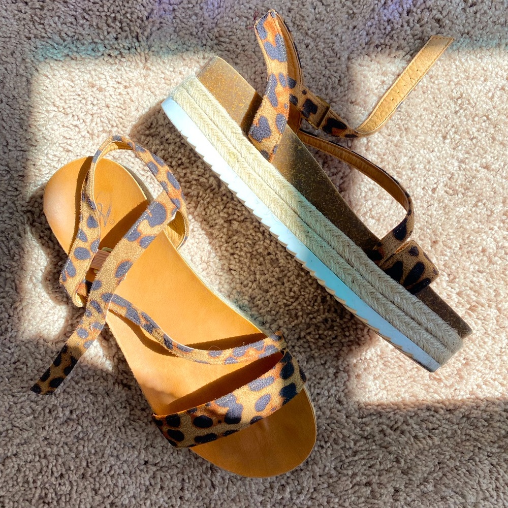 Leopard sandals